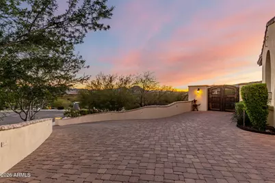 8337 W El Cortez Place, Peoria, AZ 85383 - Photo 10