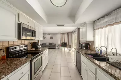 4743 W Laurie Lane, Glendale, AZ 85302 - Photo 14