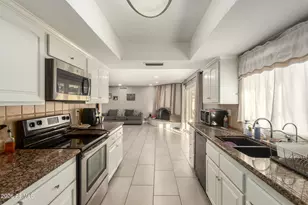 4743 W Laurie Ln, Glendale, AZ 85302 - Photo 14