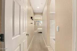 42424 N Gavilan Peak Pkwy, Anthem, AZ 85086 - Photo 32