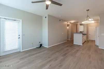 420 W 1st Street #211, Tempe, AZ 85281 - Photo 2