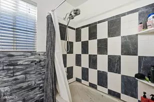 7402 W Sierra St, Peoria, AZ 85345 - Photo 16