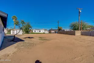 3343 N 61st Dr, Phoenix, AZ 85033 - Photo 36