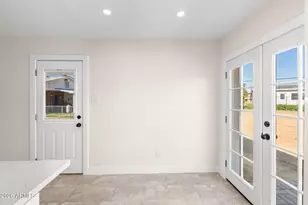 3343 N 61st Dr, Phoenix, AZ 85033 - Photo 14