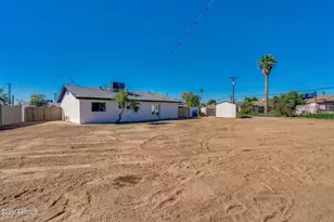 3343 N 61st Dr, Phoenix, AZ 85033 - Photo 30
