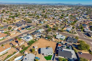 3343 N 61st Dr, Phoenix, AZ 85033 - Photo 38