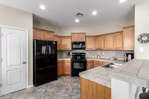 2205 N 135th Dr, Goodyear, AZ 85395 - Photo 26