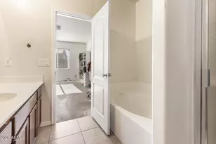 10567 E Sunflower Ln, Florence, AZ 85132 - Photo 16