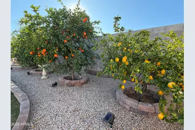 4140 W Paradise Drive, Phoenix, AZ 85029 - Photo 32