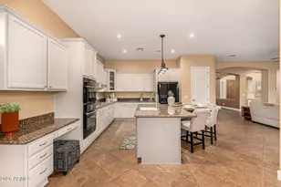 12246 W Blackstone Ct, Peoria, AZ 85383 - Photo 6