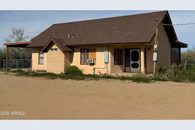 1328 E Maddock Road, Phoenix, AZ 85086 - Photo 1