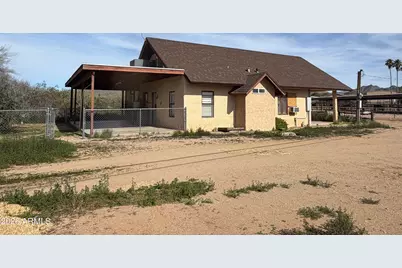 1328 E Maddock Road, Phoenix, AZ 85086 - Photo 2