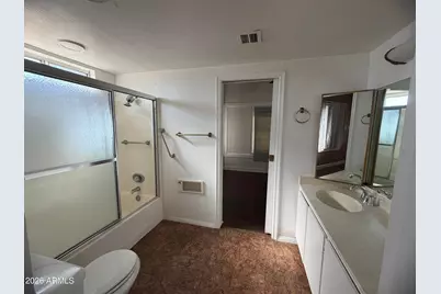 1328 E Maddock Road, Phoenix, AZ 85086 - Photo 18