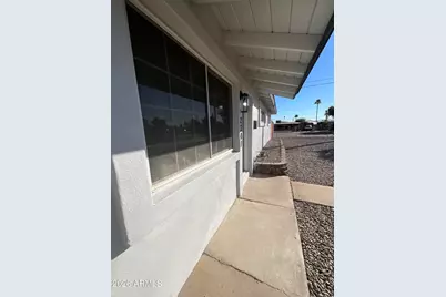 2301 N 39th Lane, Phoenix, AZ 85009 - Photo 8