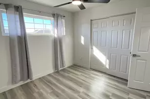 2301 N 39th Ln, Phoenix, AZ 85009 - Photo 32