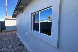 2301 N 39th Ln, Phoenix, AZ 85009 - Photo 40