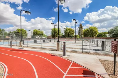 18218 N 99th Drive, Sun City, AZ 85373 - Photo 32