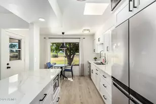 18218 N 99th Dr, Sun City, AZ 85373 - Photo 2