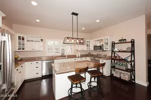 2158 E Virginia St, Mesa, AZ 85213 - Photo 8