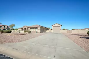 14576 W Desert Cove Rd, Surprise, AZ 85379 - Photo 46