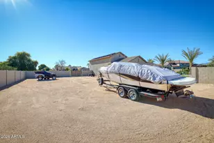 14576 W Desert Cove Rd, Surprise, AZ 85379 - Photo 42