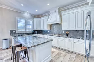 14576 W Desert Cove Rd, Surprise, AZ 85379 - Photo 14