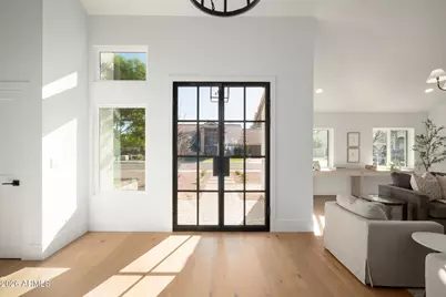 9760 E Caron Street, Scottsdale, AZ 85258 - Photo 6