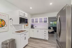 8344 E Hazelwood St, Scottsdale, AZ 85251 - Photo 20