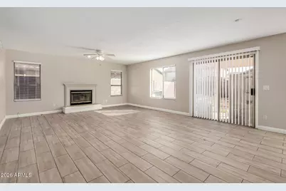 10377 W Piccadilly Road, Avondale, AZ 85392 - Photo 10