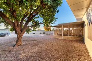 11113 W Palmeras Dr, Sun City, AZ 85373 - Photo 16