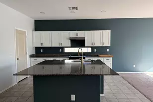 1691 W Inca Dr, Coolidge, AZ 85128 - Photo 4