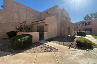 10828 N Biltmore Dr, Phoenix, AZ 85029 - Photo 1