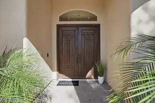 10136 E Aster Dr, Scottsdale, AZ 85260 - Photo 4