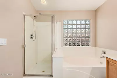 11765 S 174th Avenue, Goodyear, AZ 85338 - Photo 16