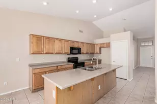 11765 S 174th Ave, Goodyear, AZ 85338 - Photo 8