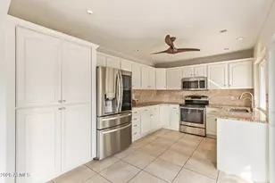 5730 N Scottsdale Rd, Paradise Valley, AZ 85253 - Photo 8