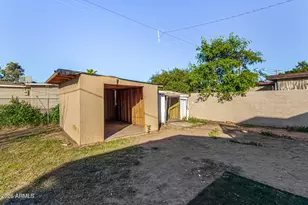 7518 W Whitton Ave, Phoenix, AZ 85033 - Photo 22