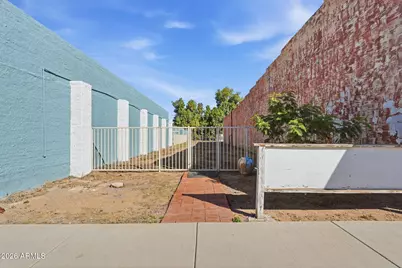 236 W Coolidge Avenue, Coolidge, AZ 85128 - Photo 2