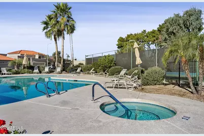 7921 E Horseshoe Lane, Scottsdale, AZ 85250 - Photo 26