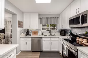 410 N 56th Pl, Mesa, AZ 85205 - Photo 12