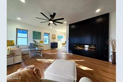 4234 N 2nd Drive, Phoenix, AZ 85013 - Photo 1