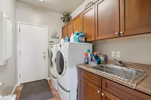 1051 W Sierra Madre Ave, Gilbert, AZ 85233 - Photo 30