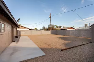 3228 W Lisbon Ln, Phoenix, AZ 85053 - Photo 32