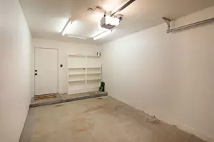 3228 W Lisbon Ln, Phoenix, AZ 85053 - Photo 40