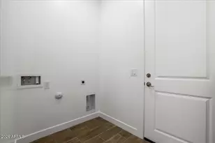 335 N 80th Pl, Mesa, AZ 85207 - Photo 32