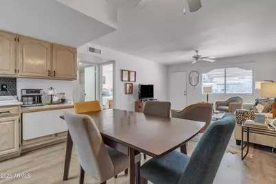 312 E Lancaster Court, Florence, AZ 85132 - Photo 8