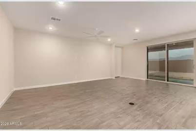 8624 N 176th Lane, Waddell, AZ 85355 - Photo 6