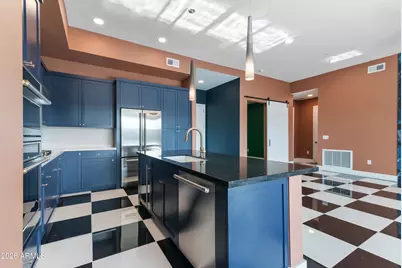 5250 E Deer Valley Dr -- #438, Phoenix, AZ 85054 - Photo 8