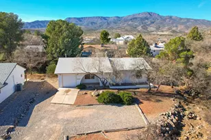 1128 S Tonapah Dr, Cottonwood, AZ 86326 - Photo 2