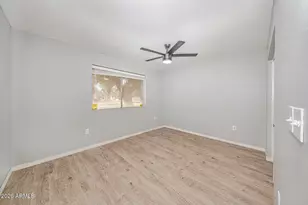 3331 W Del Monico Ln, Phoenix, AZ 85051 - Photo 12